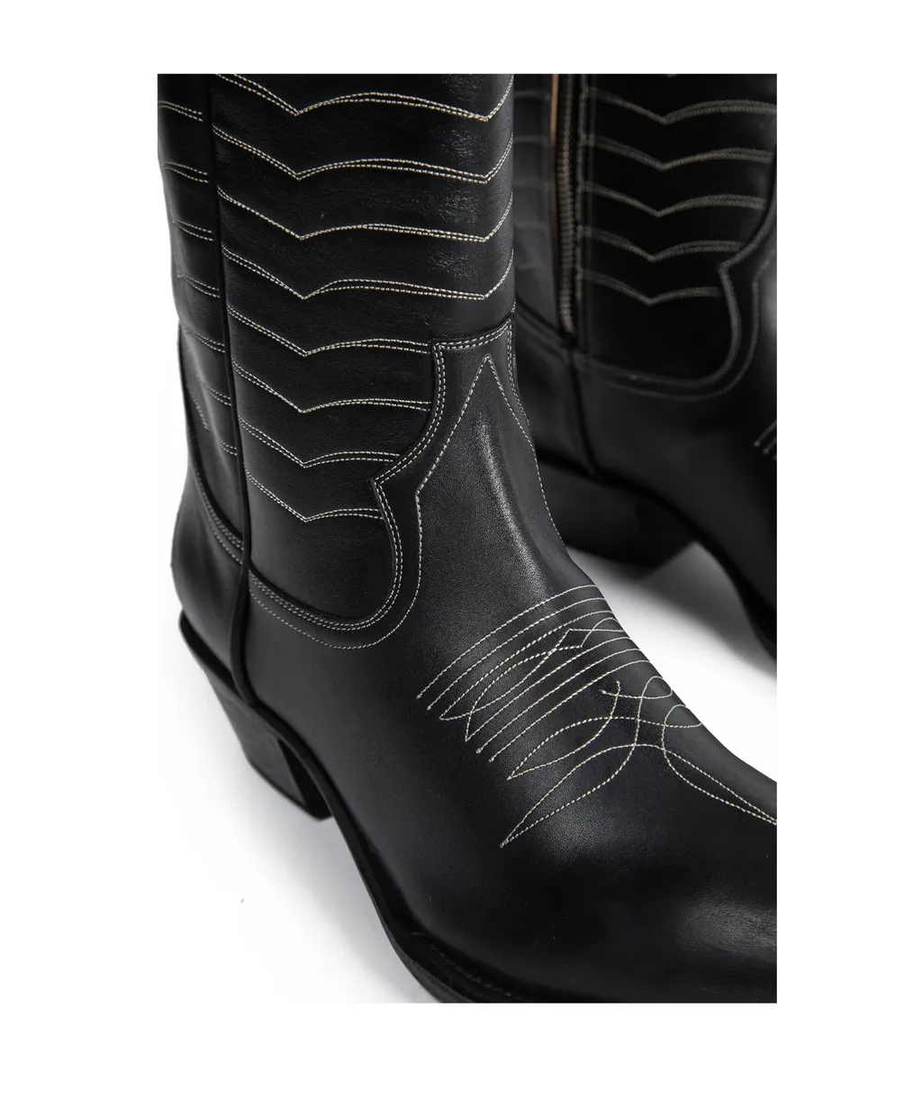 Pointed-Toe Ankle Boots