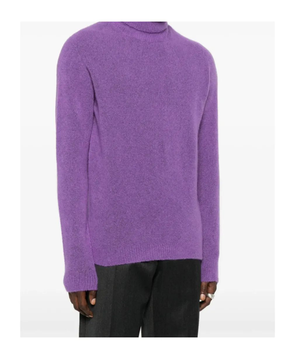 Turtleneck Long-Sleeved Sweater
