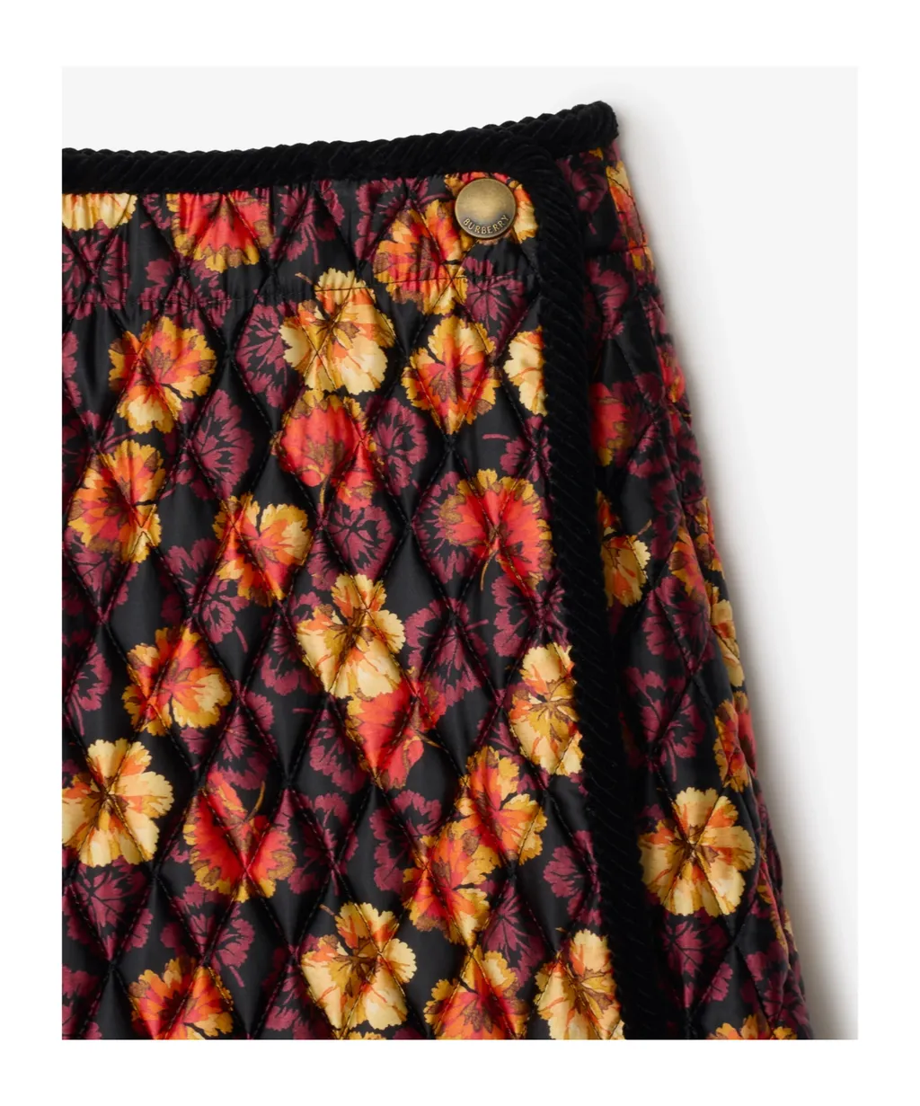 Geranium Leaf Quilted Nylon Skirt