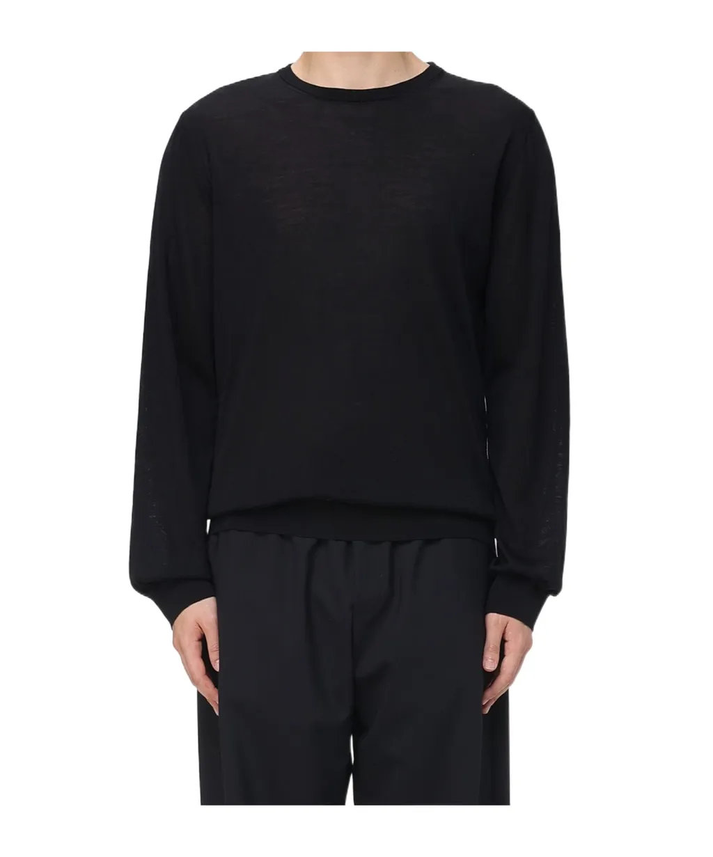 Long-Sleeved Knitwear