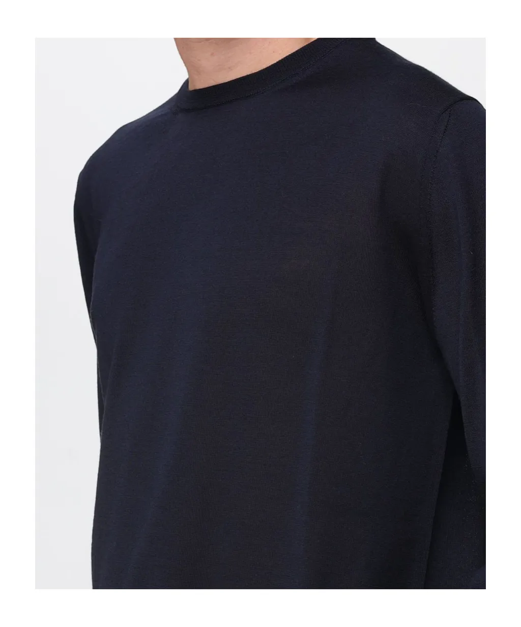 Long-Sleeved Knitwear