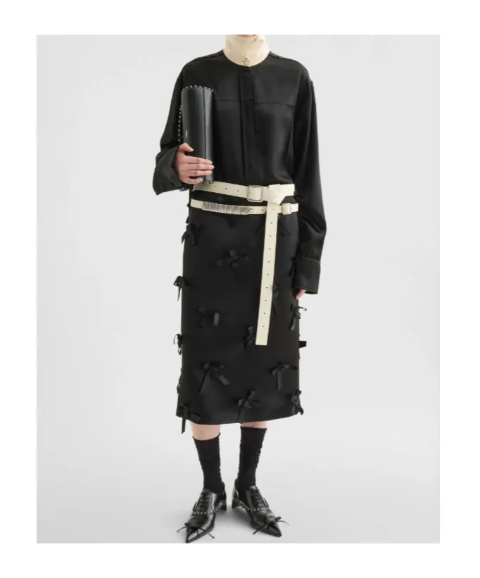 Jil Sander Contrast Collar Long-Sleeved Satin Shirt