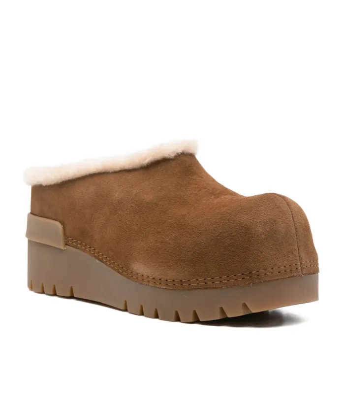 Round-Toe Mules