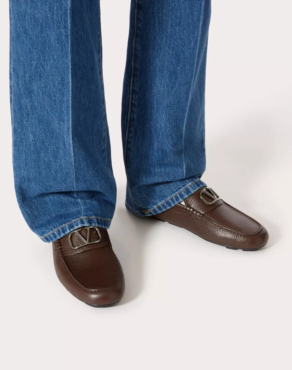 Valentino Vlogo Signature Slip-On Driving Shoes
