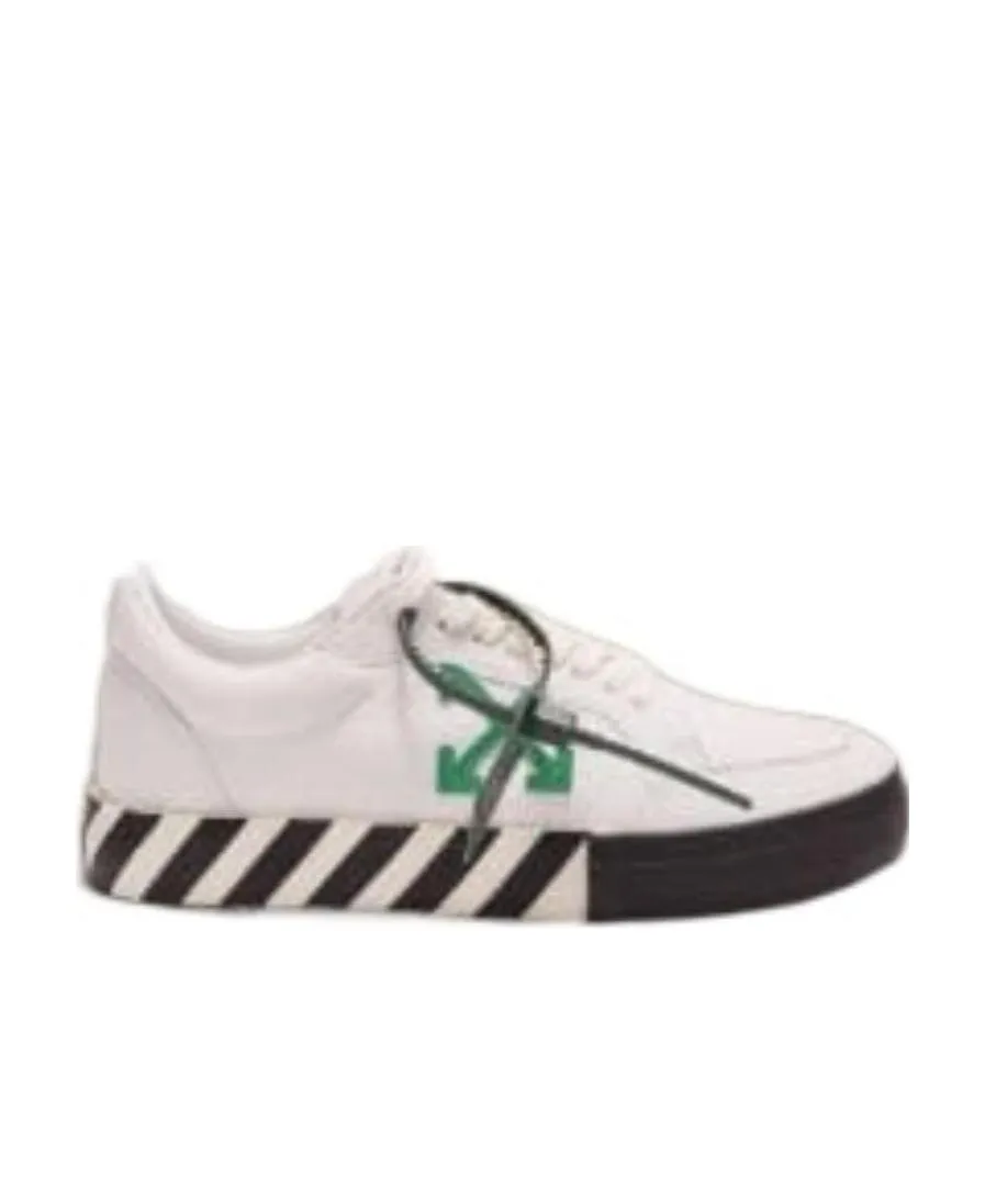 Vulcanized Arrows-Motif Canvas Low-Top Trainer