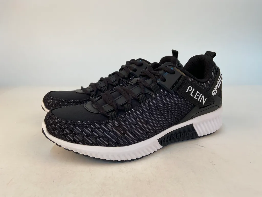 Logo Details Casual Sports Shoes
