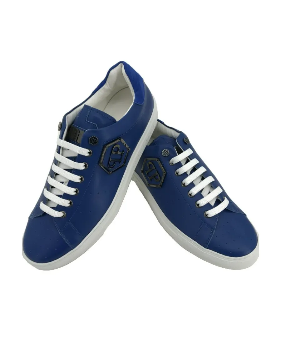 Logo Details Casual Sneakers