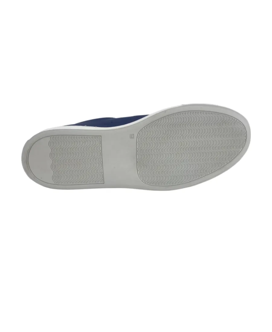 Logo Details Casual Sneakers