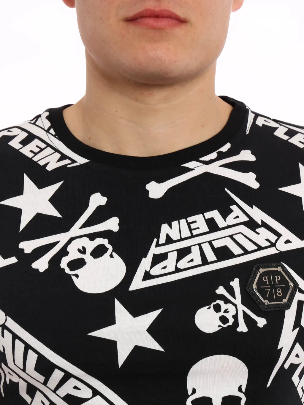 T-Shirt With Round Neck And Short Sleeves