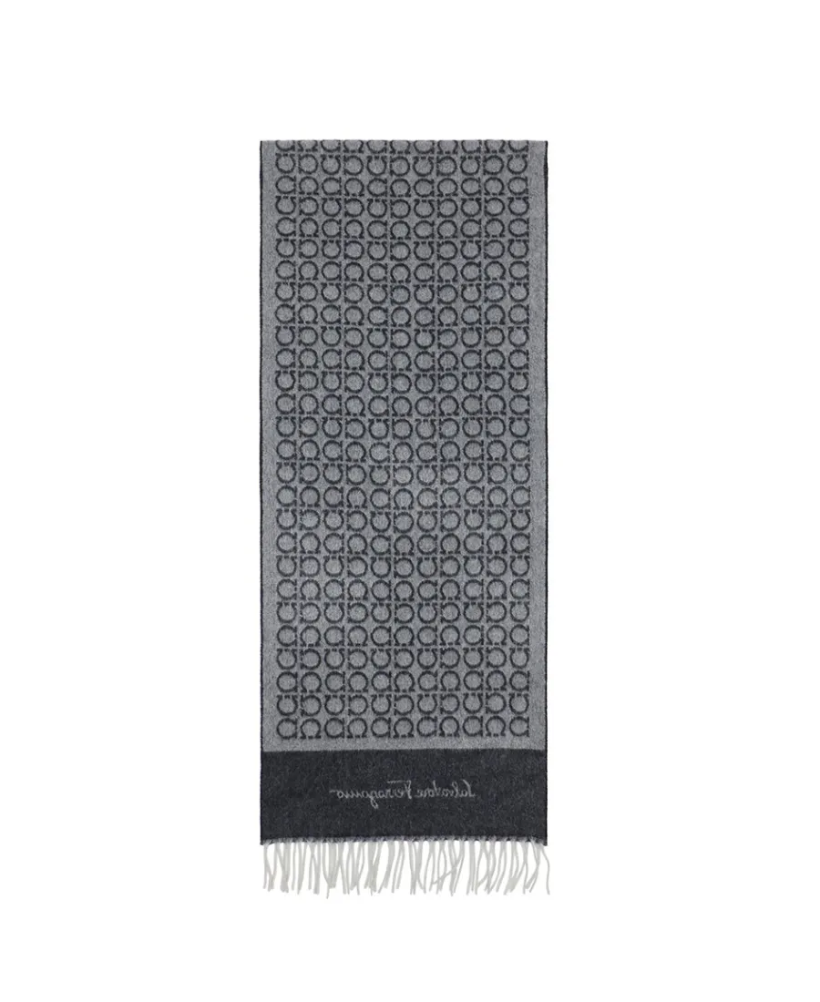 Logo Scarf