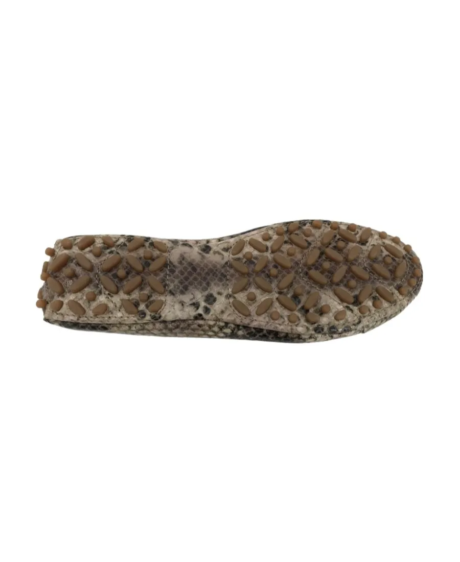 Logo Details Flat Shoes