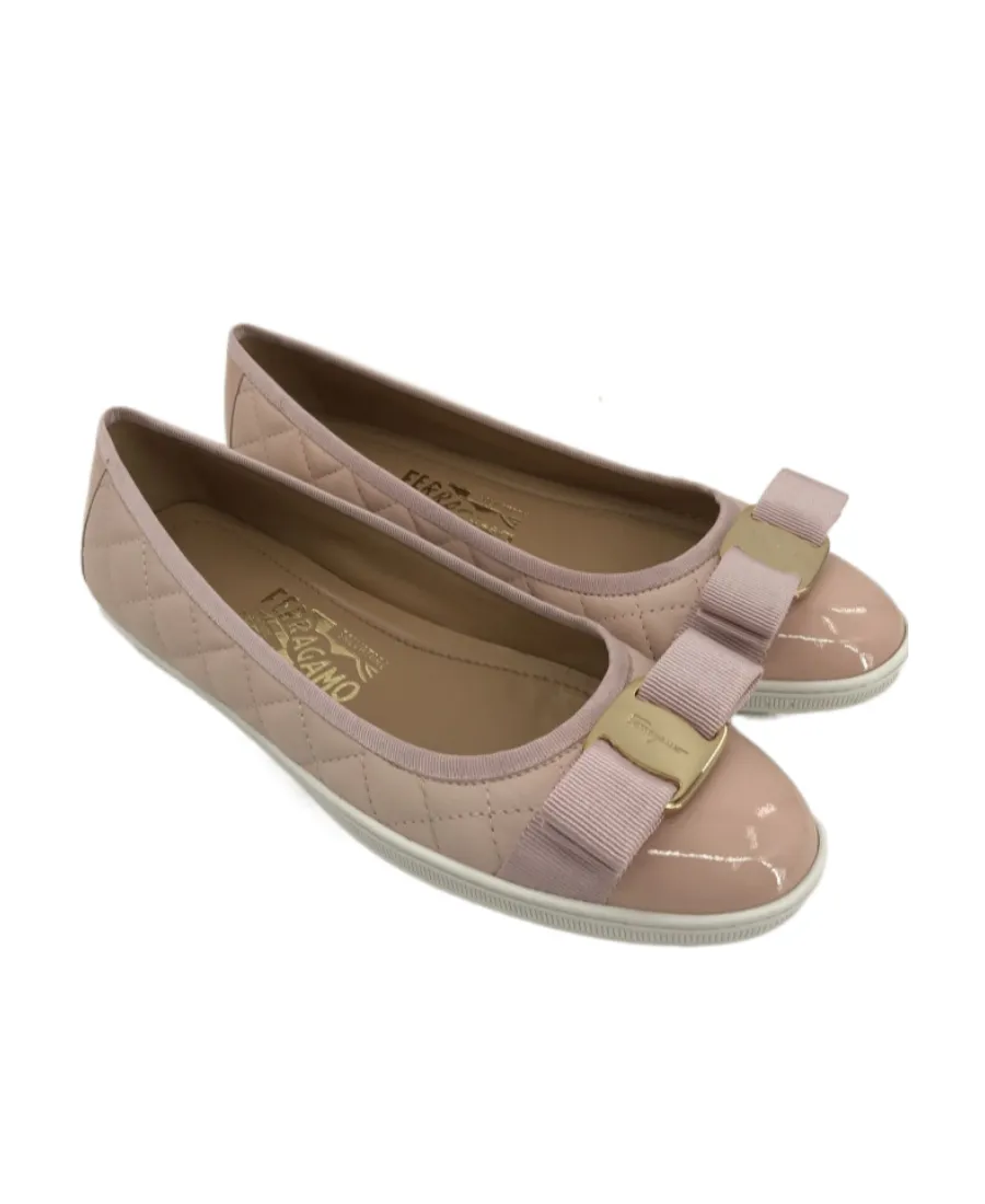 Logo Flat Shoes