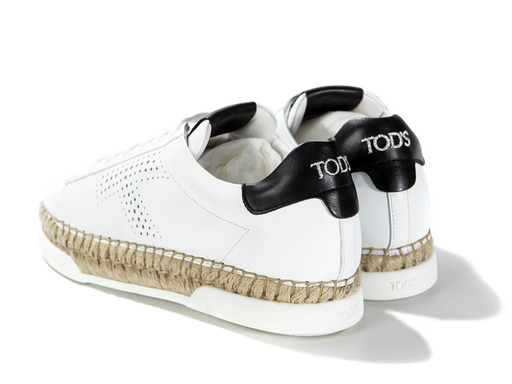 Logo Details Casual Sneakers