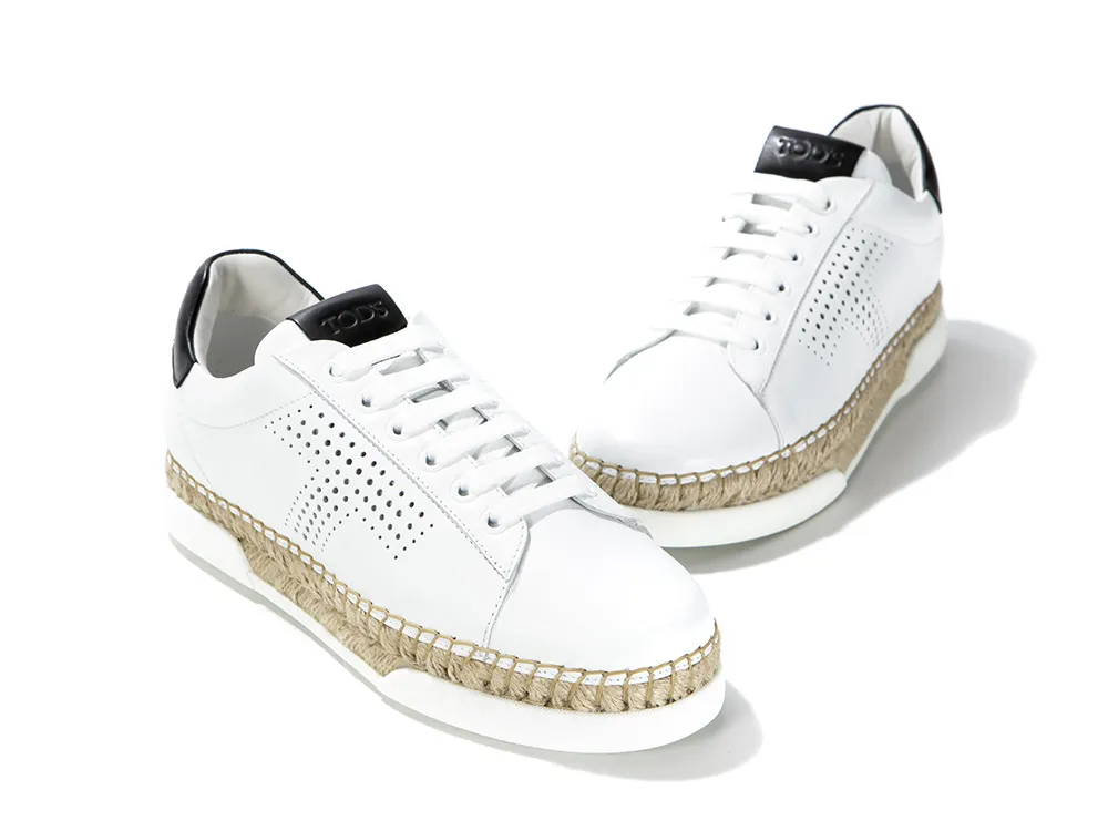 Logo Details Casual Sneakers