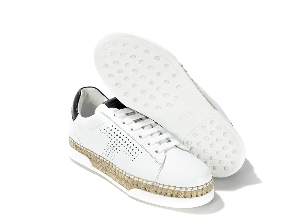Logo Details Casual Sneakers