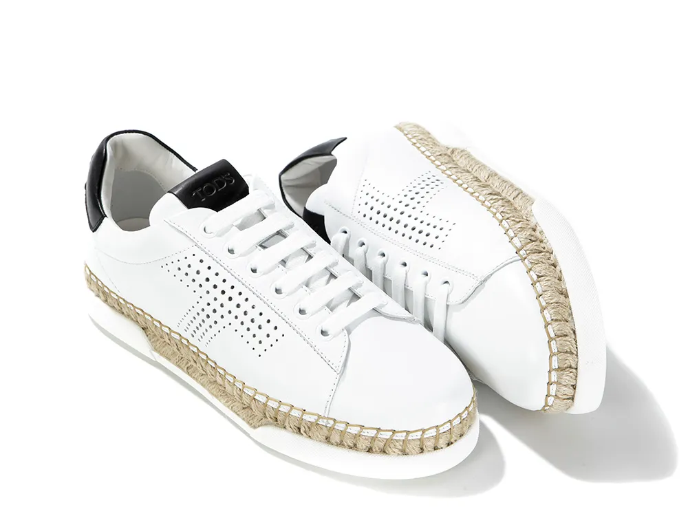 Logo Details Casual Sneakers