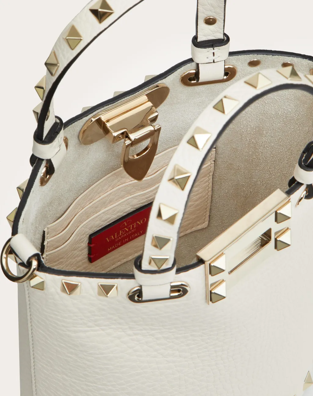 Rockstud Crossbody Pouch In Grainy Calfskin