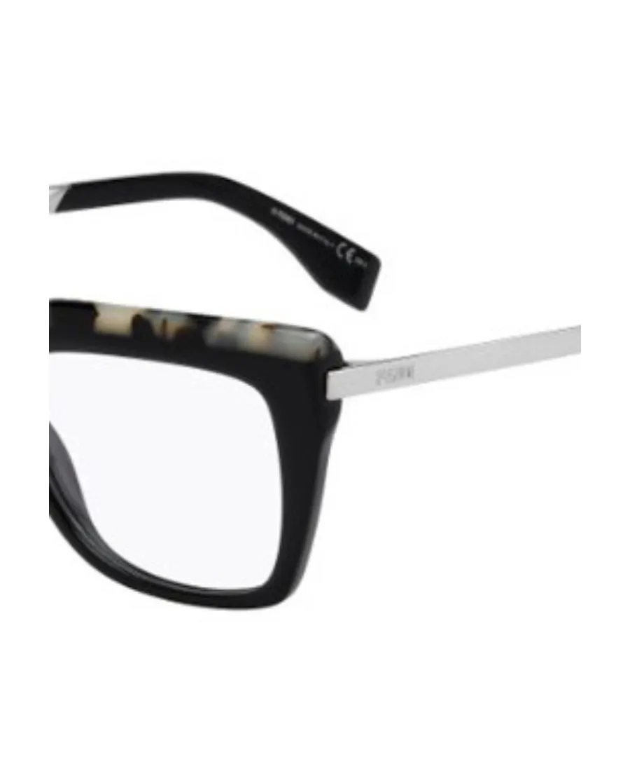 Logo Detail Flat Lens