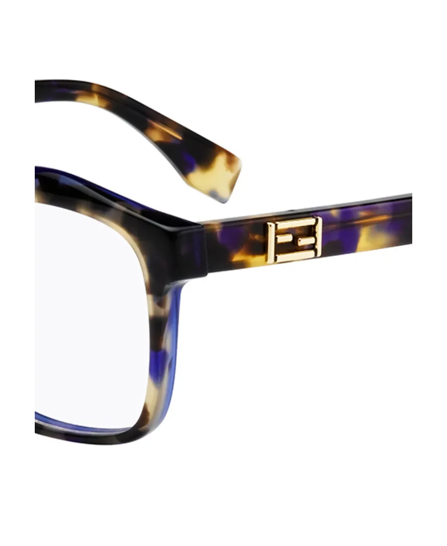 Logo Detail Flat Lens