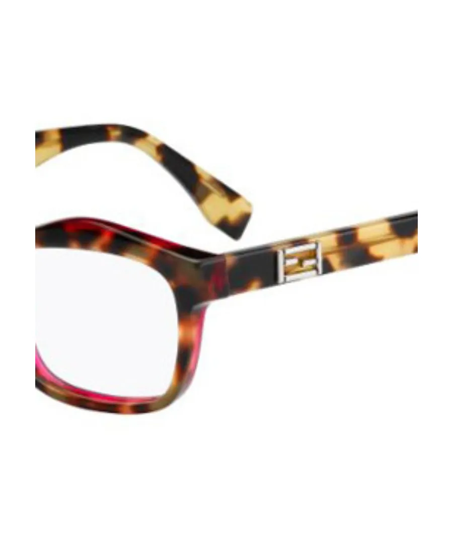 Logo Detail Flat Lens