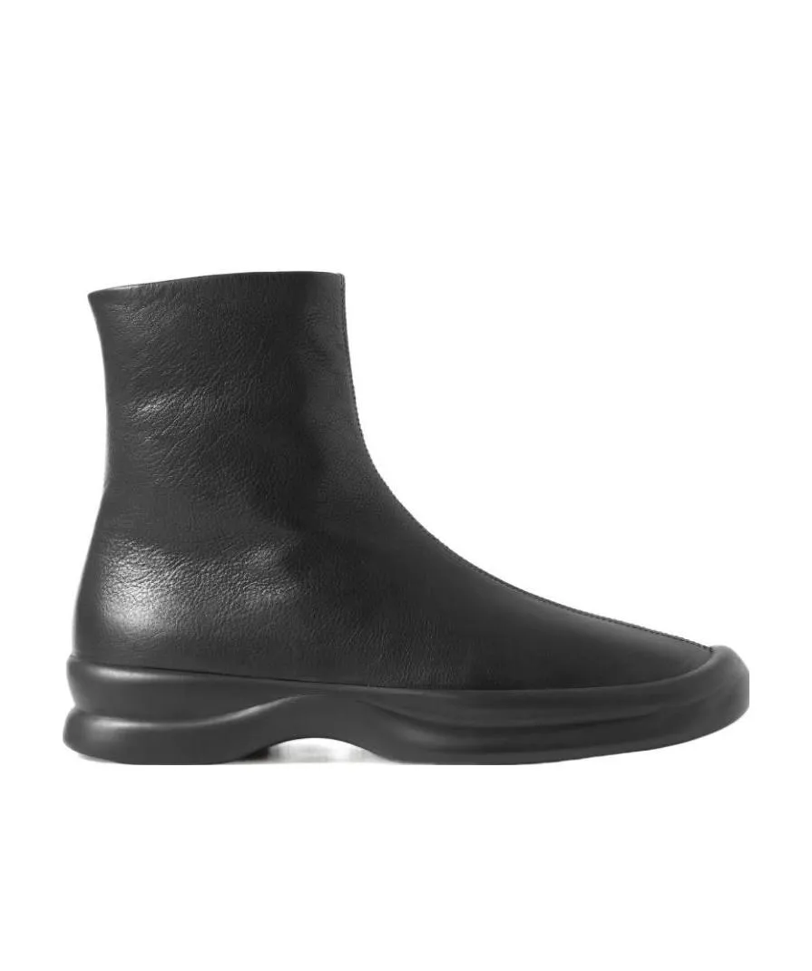 Black Round-Headed Ankle Boots