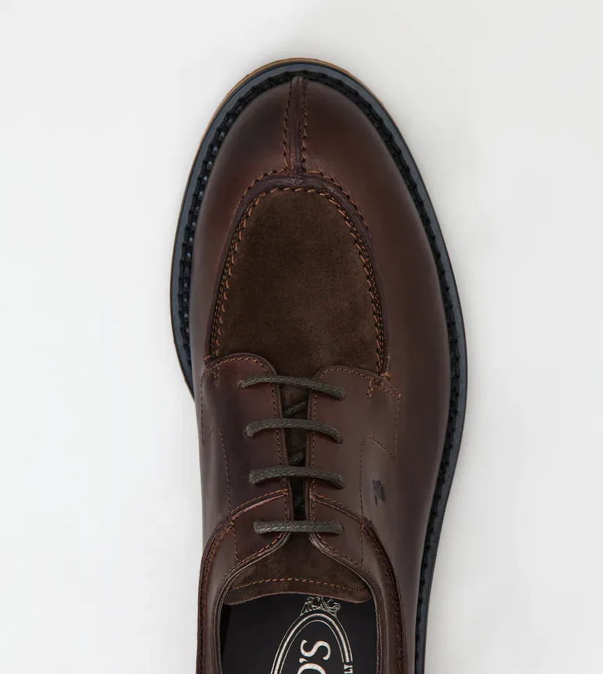 Leather Lace-Up Oxford Shoes
