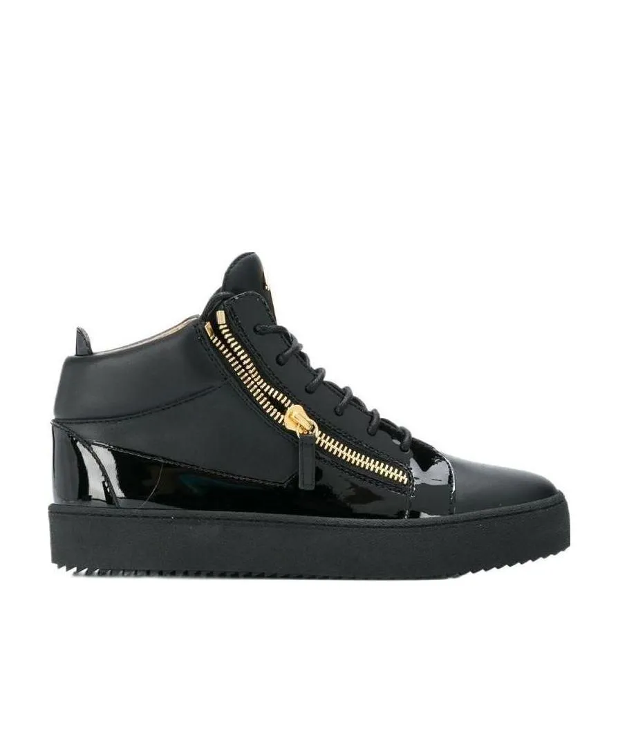 Black Lace-Up Casual Sneakers