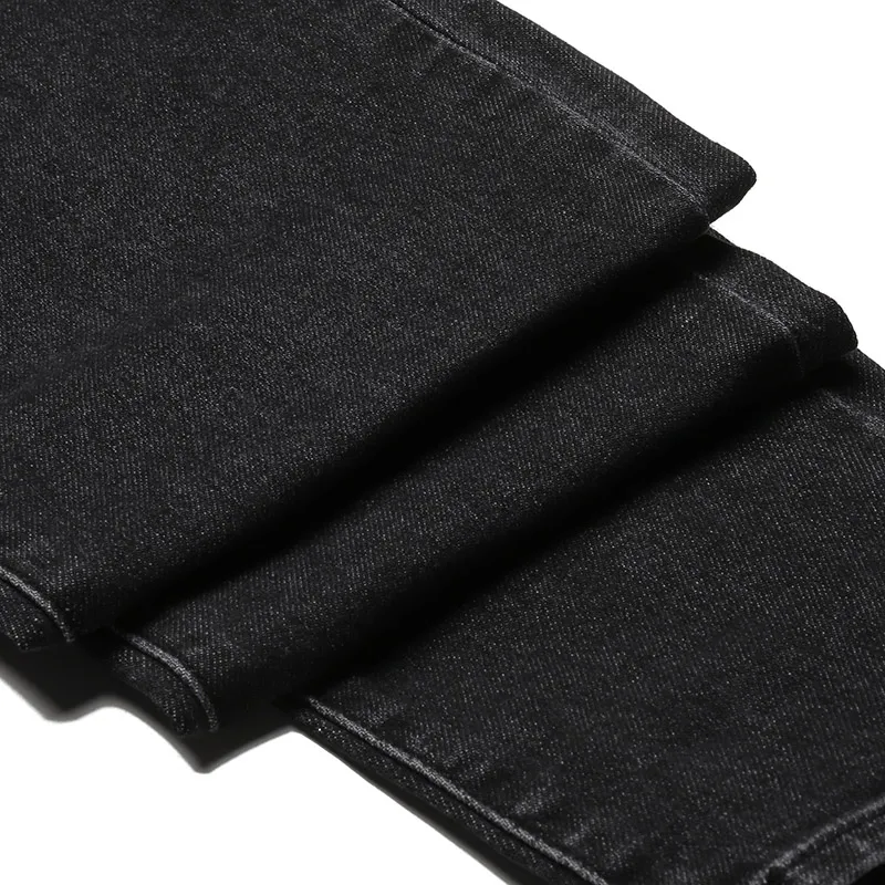Belt-Strap Jeans