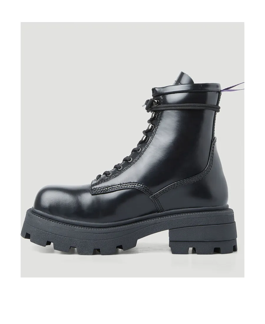 Logo Lacing Boots