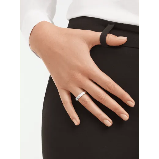 Logo Ring