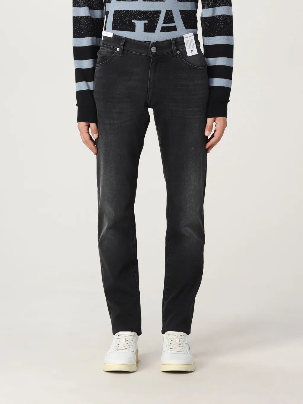 Washed Logo Jeans