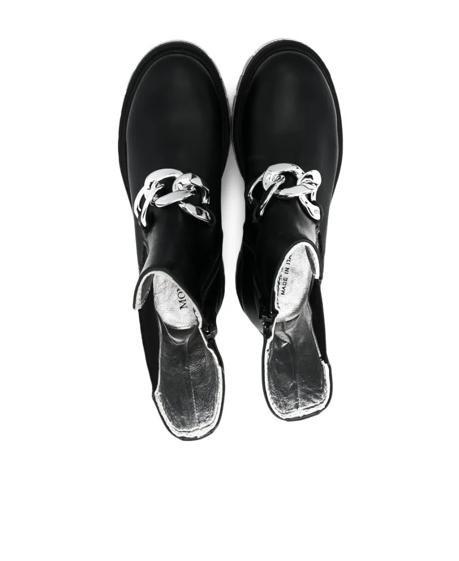 Logo Boots