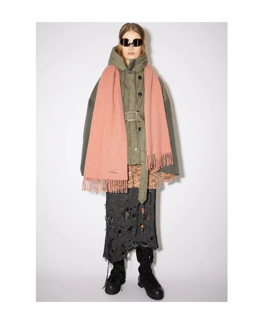 Acne Studios Logo Patch Fringed-Edge Scarf
