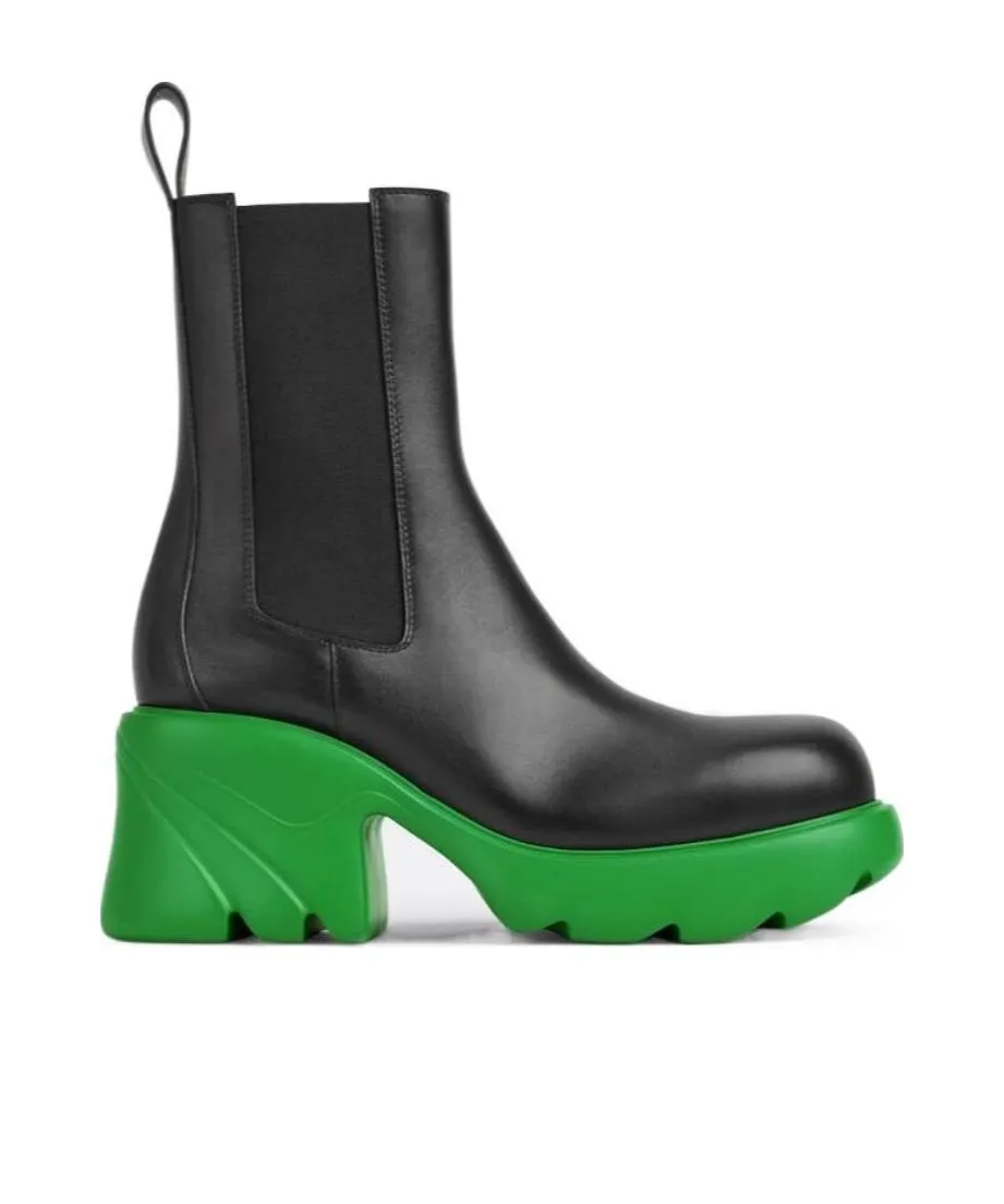 Logo Chelsea Short Boots