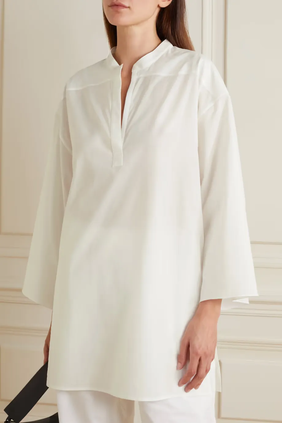 Omao Long-Silhouette Blouse