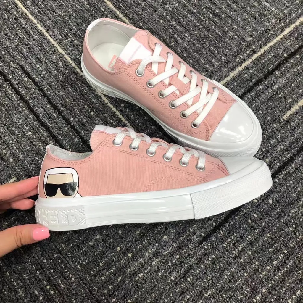 Logo-Print Lacing Low-Cut Casual Sneakers