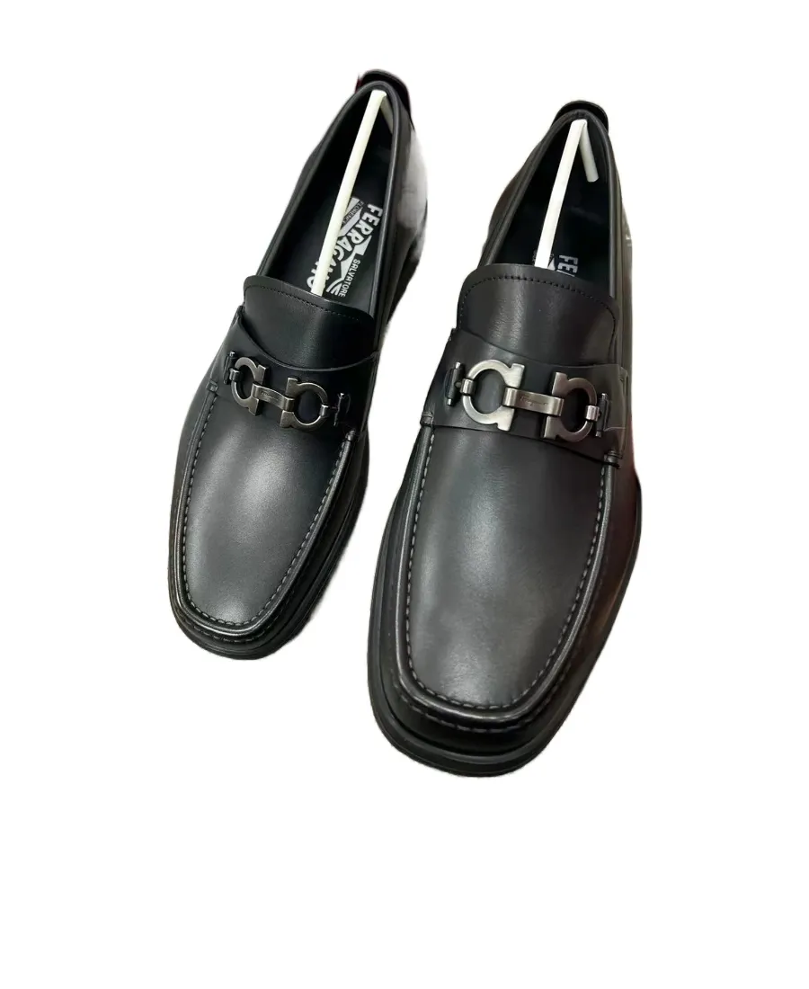 Gancini Decorated Mokasin Shoes