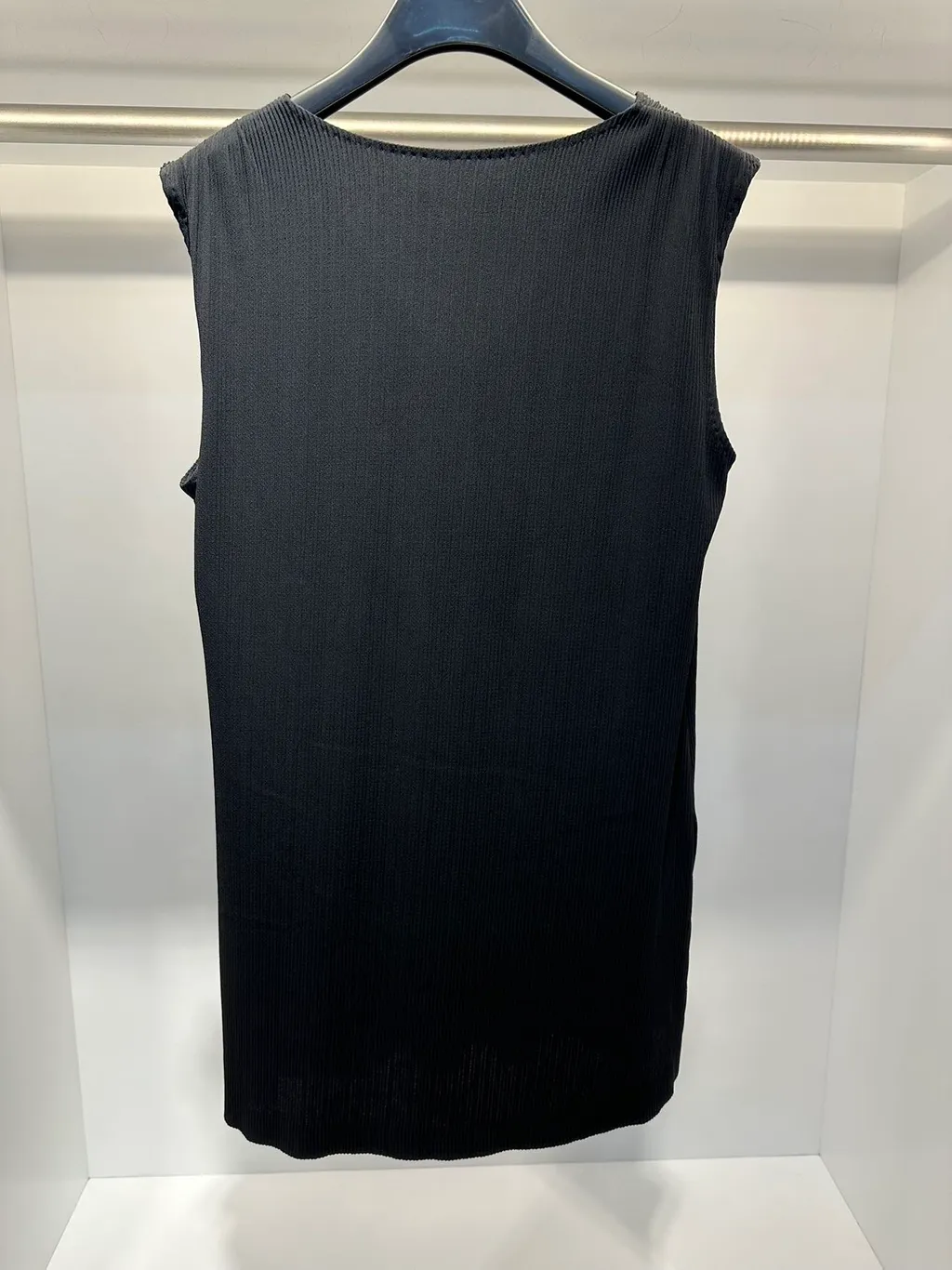V-Neck Vest