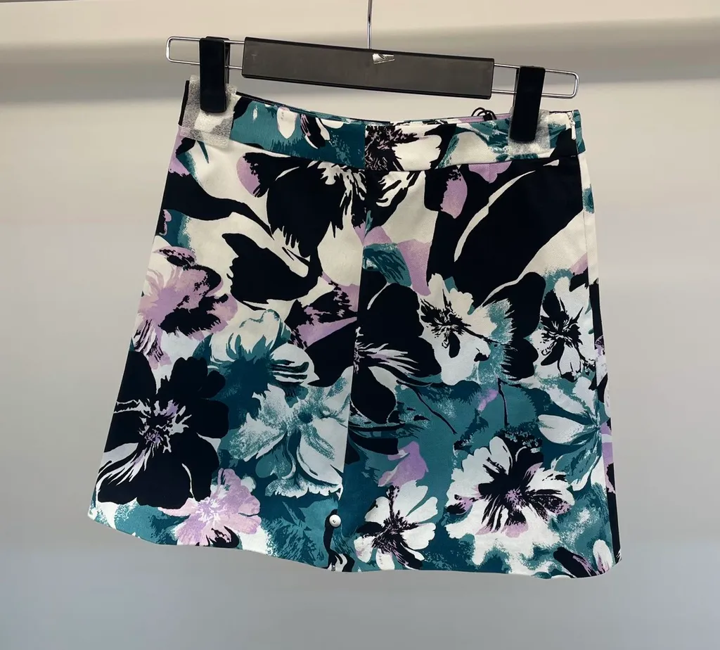 Pattern Skirt