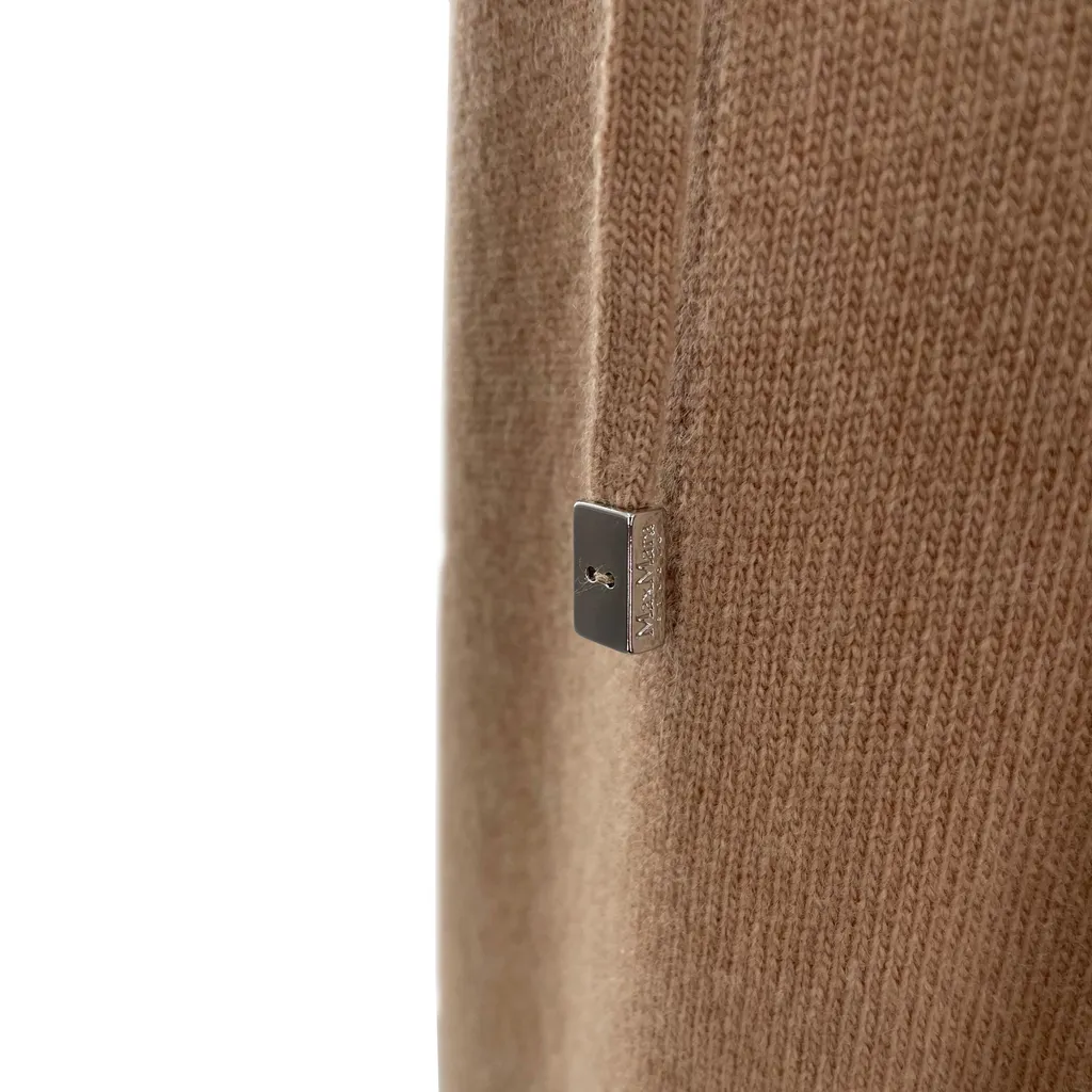 Hooded Sweater