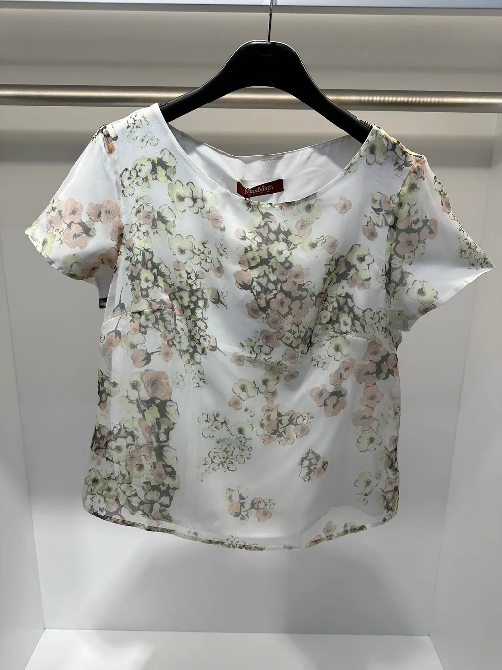 Short-Sleeved Shirt