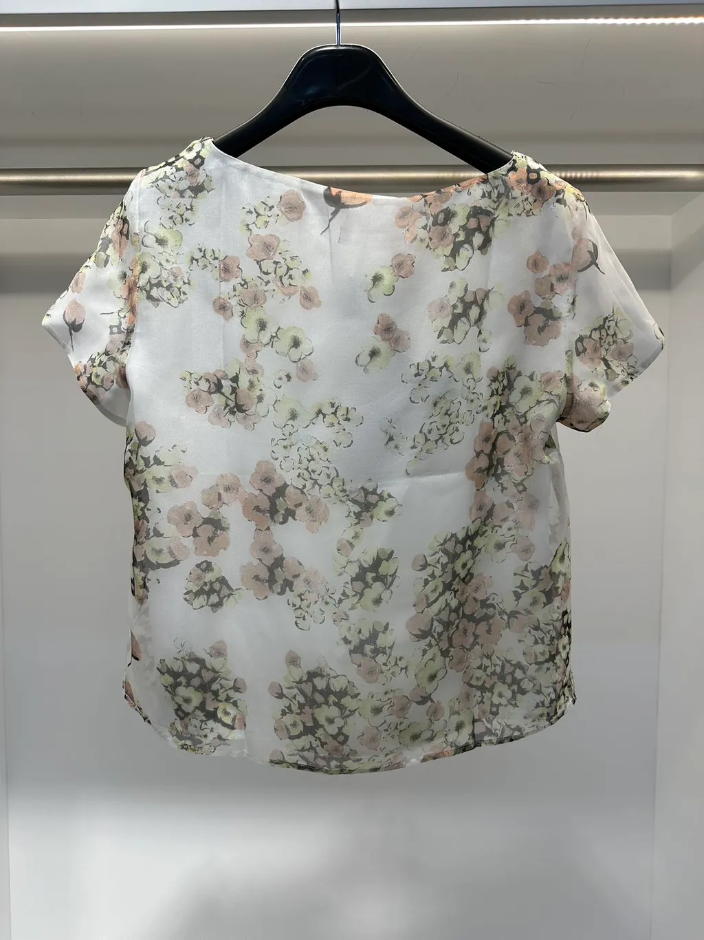 Short-Sleeved Shirt
