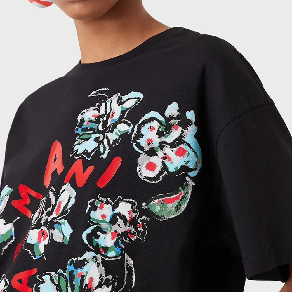 Round-Necked Flower T-Shirt