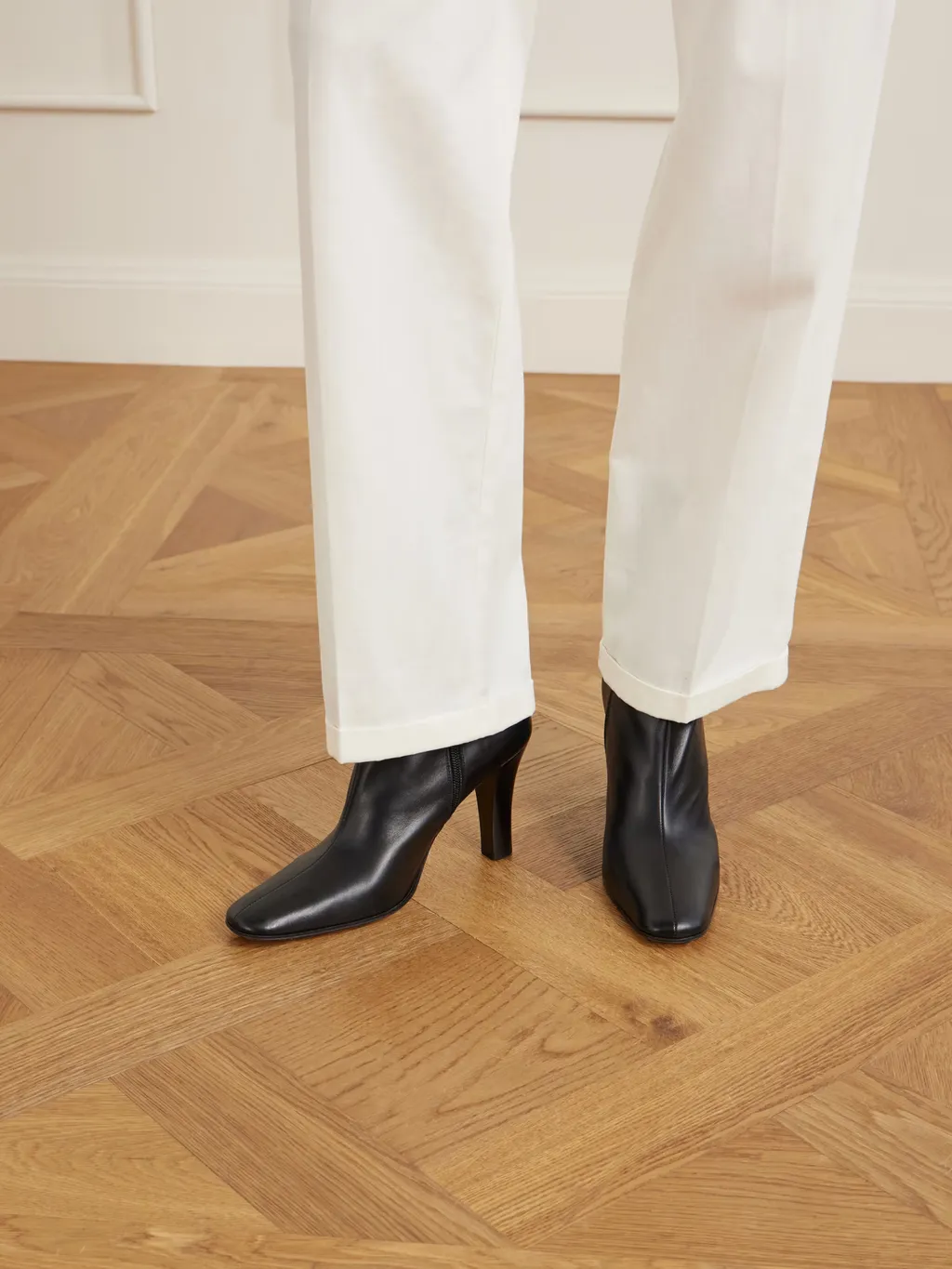 Mona Leather Ankle Boots