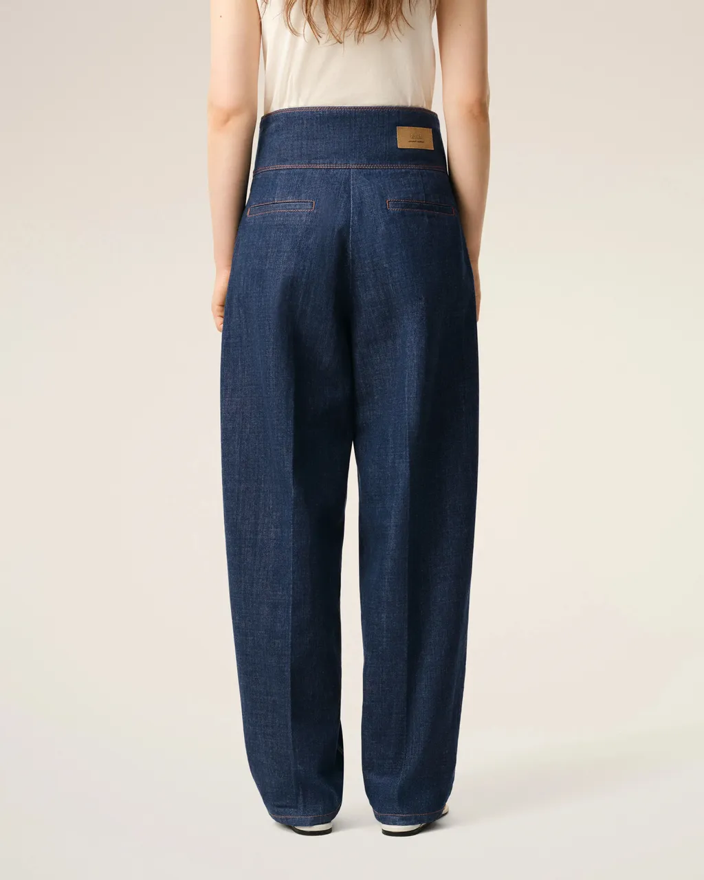 Ami Wrapped Belted Ballon Fit Jeans