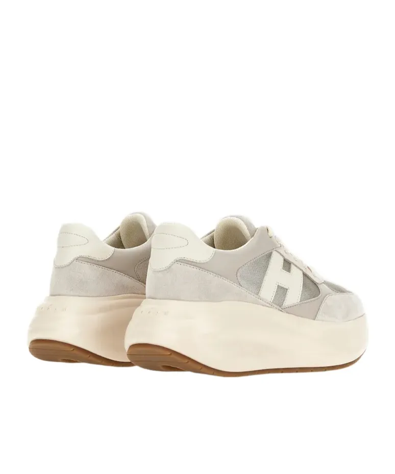 H696 Lace-Up Fastening Sneakers