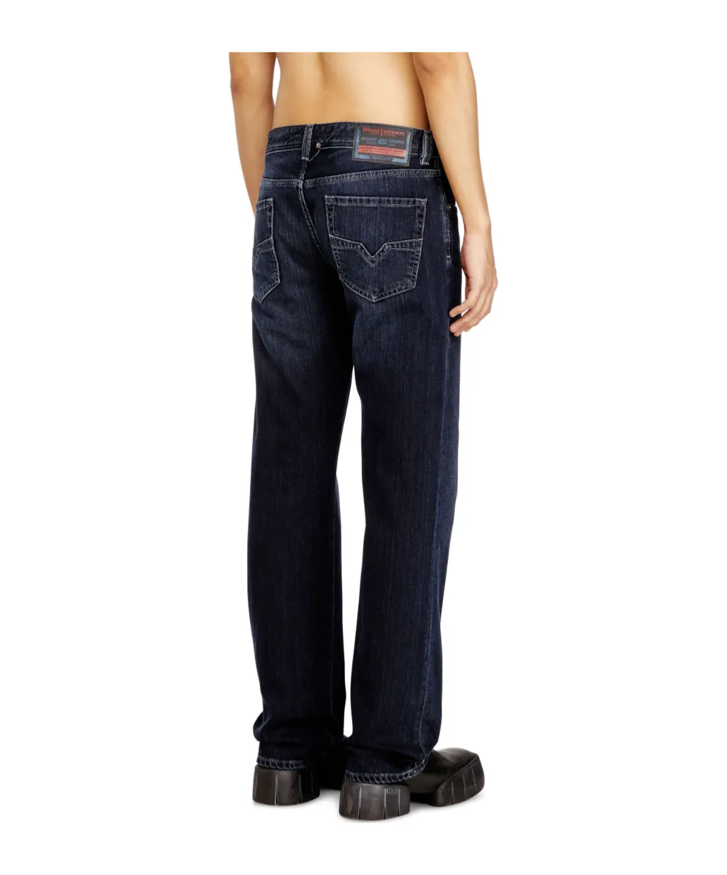1985 Larkee-S Shaded Embroidered Jeans