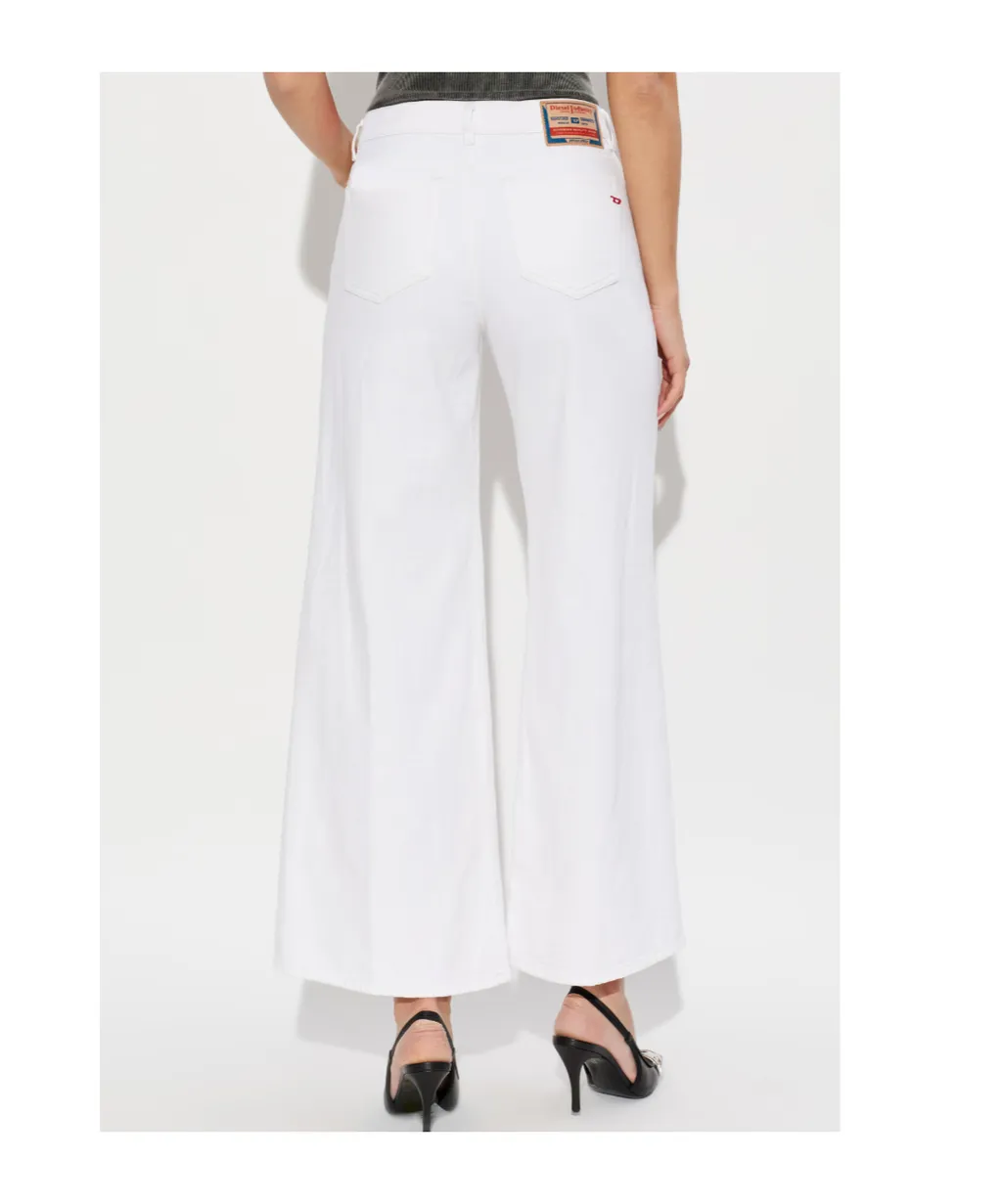 D-Akemi Flared Jeans