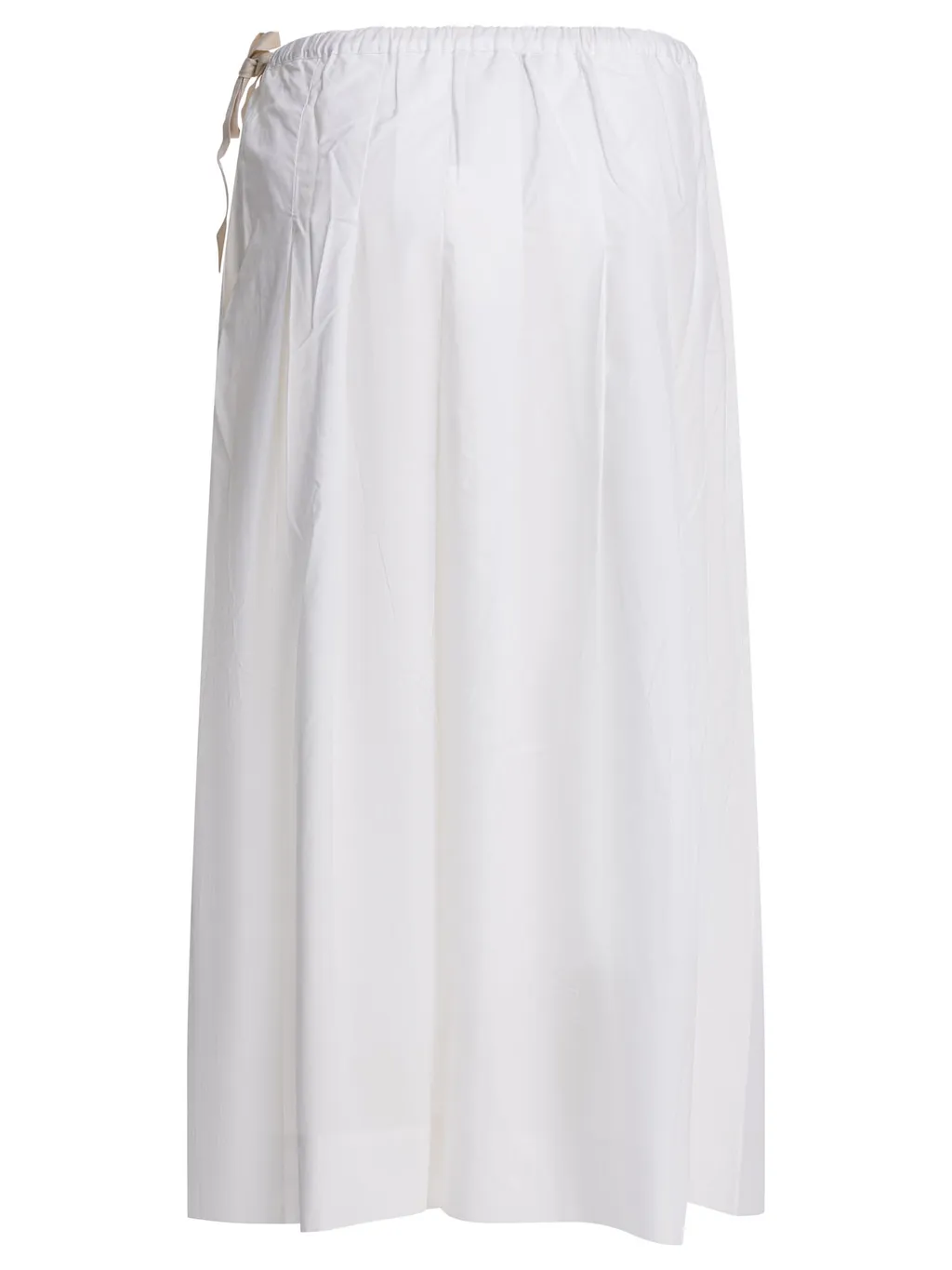 A Pleated Half-Length Skirt