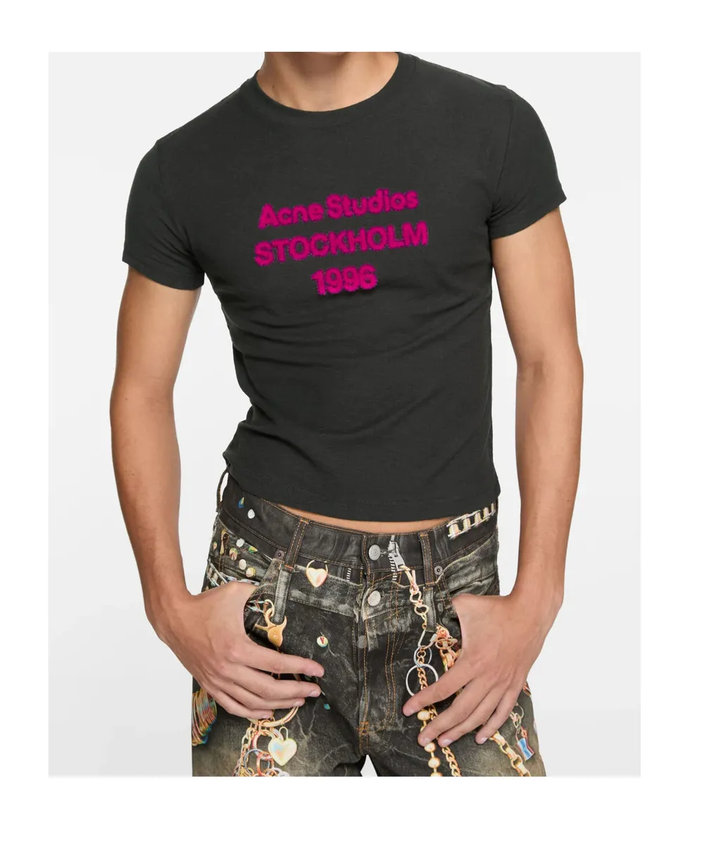 Short-Sleeved T-Shirt